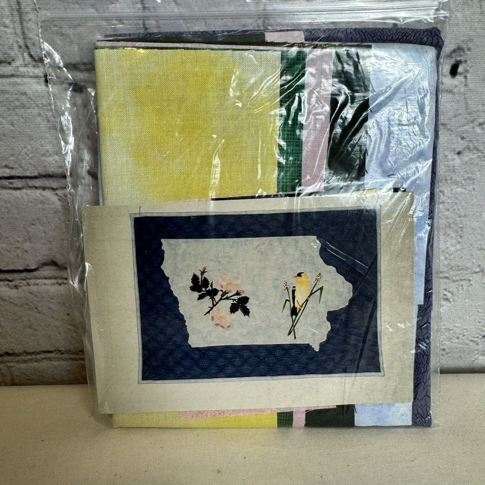 Applique‎ Kit Iowa Wall Hanging 22x22 Pattern and Materials